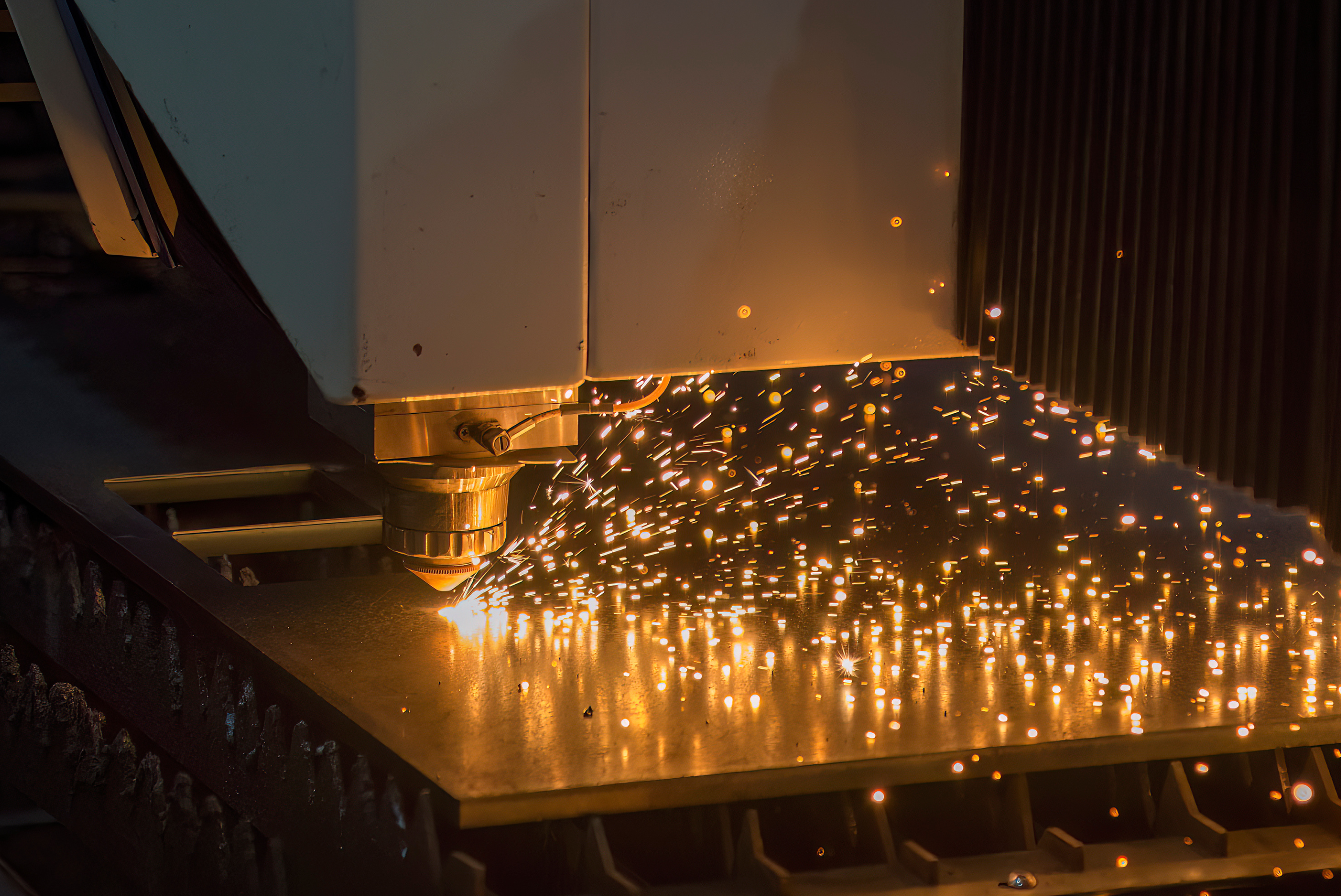 CẮT LASER CNC KIM LOẠI TẤM